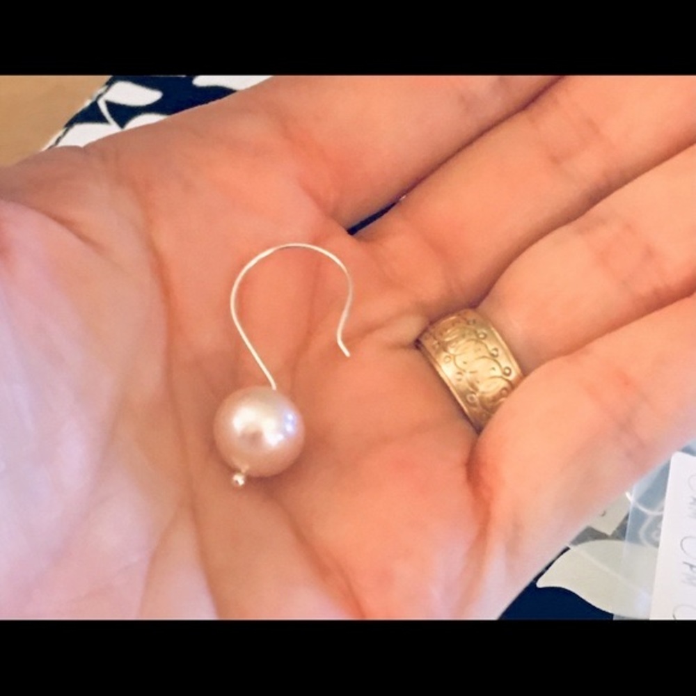 Cultured Freshwater Light Blush Pearls in 925